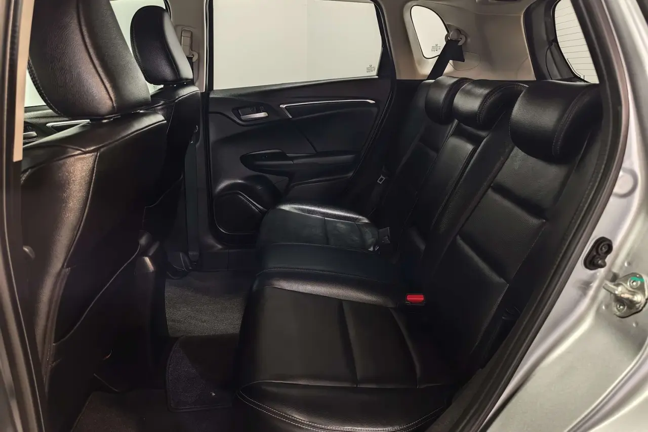 2017 Honda Jazz Gallery Image 13