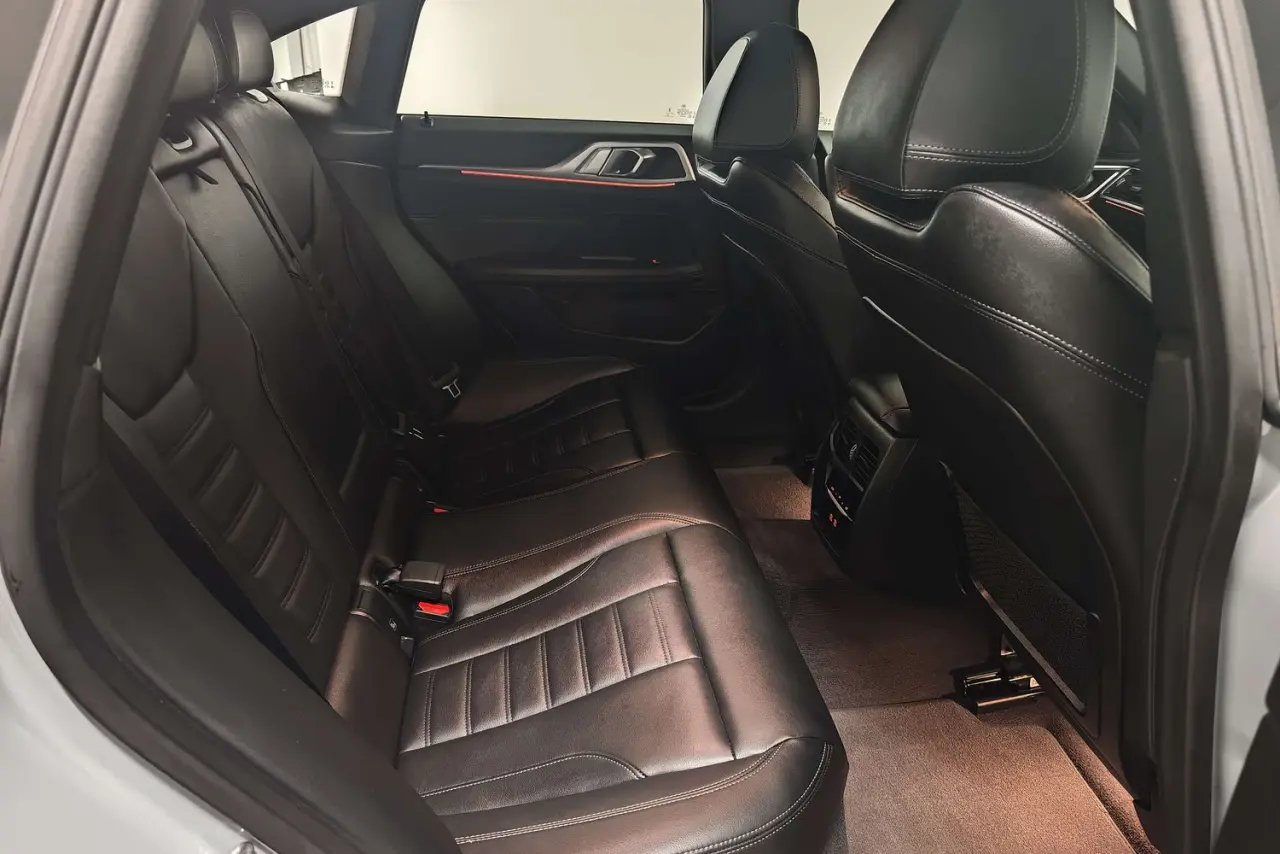 2022 BMW 4 Series Gallery Image 11