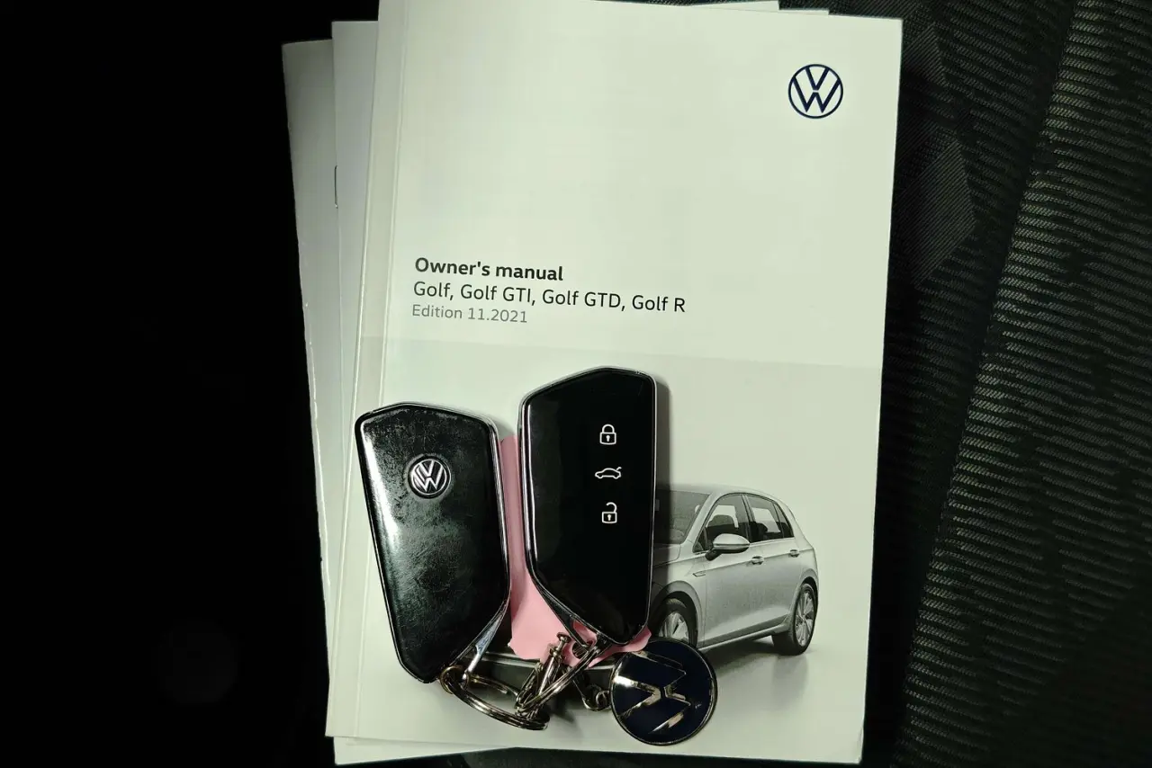 2022 Volkswagen Golf Gallery Image 21