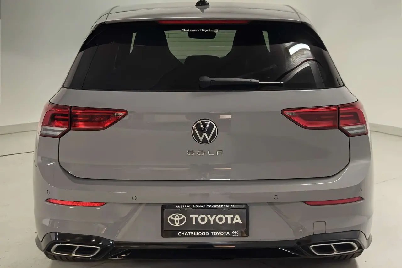 2022 Volkswagen Golf Gallery Image 8