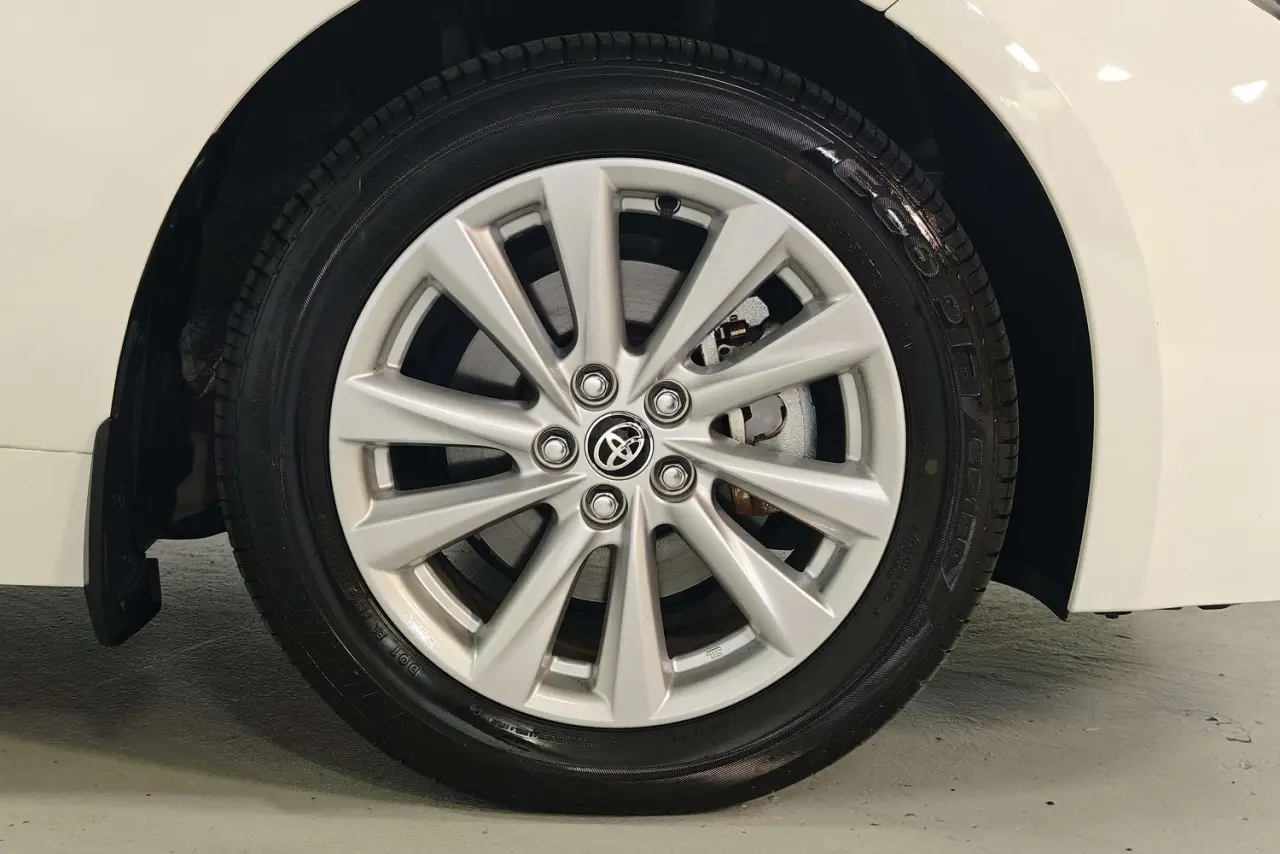 2024 Toyota Corolla Gallery Image 5