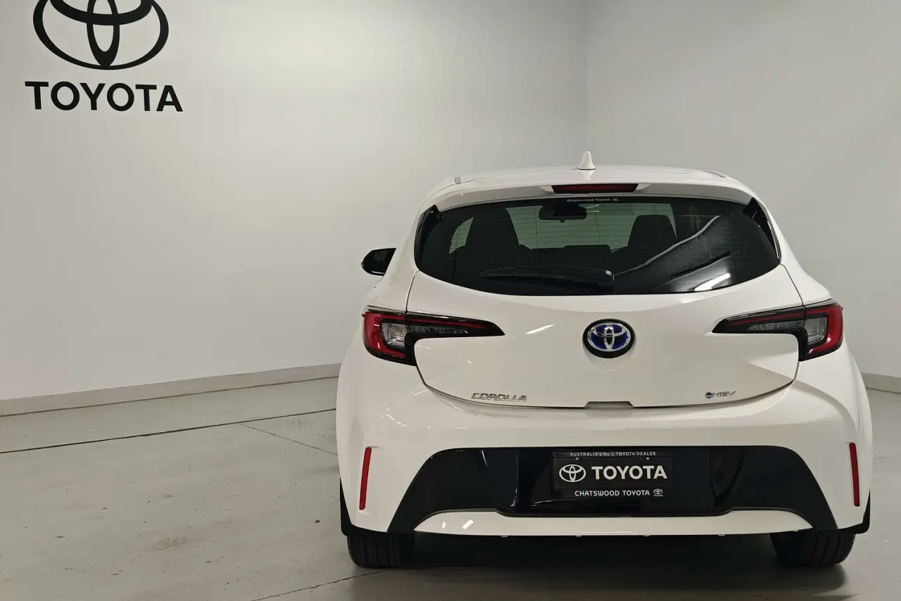 2024 Toyota Corolla Gallery Image 7