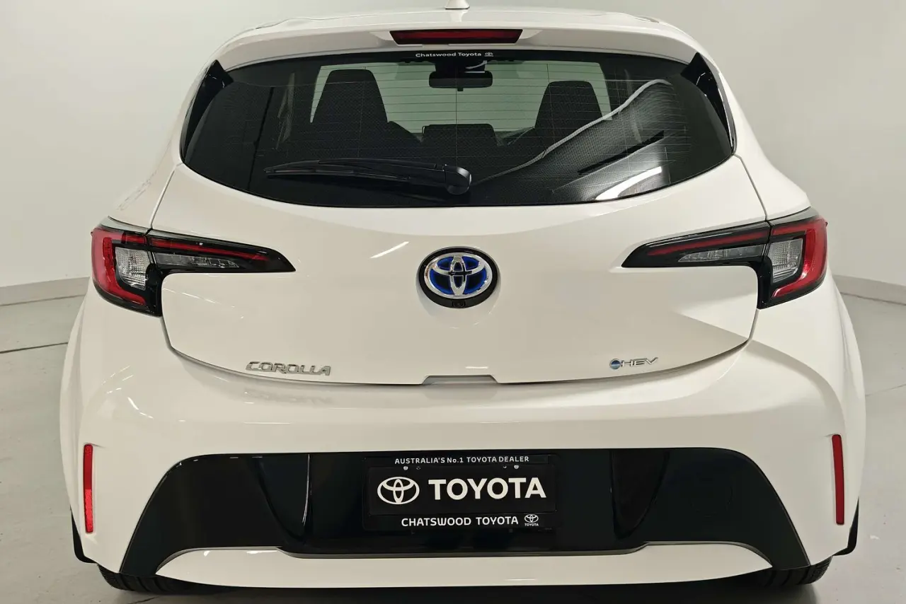 2024 Toyota Corolla Gallery Image 8