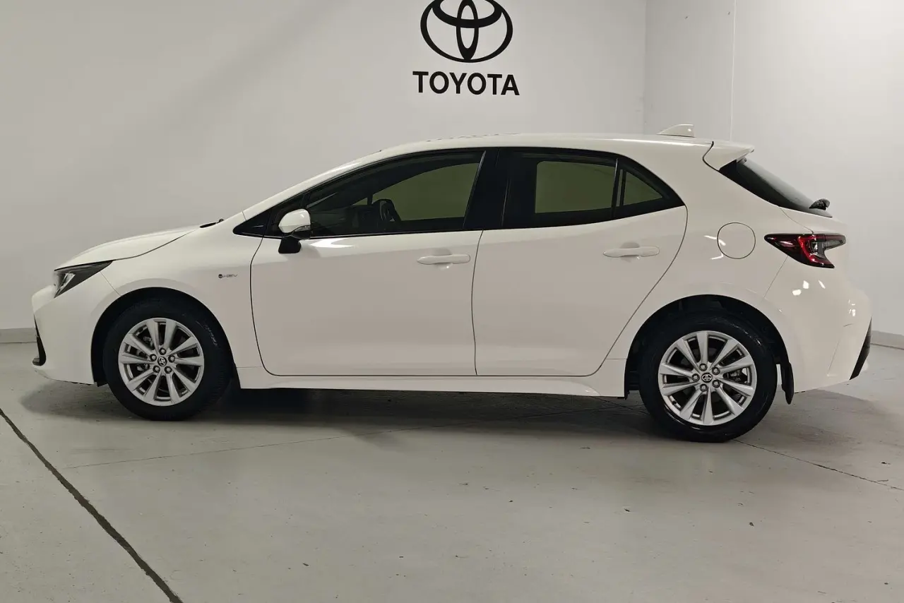 2024 Toyota Corolla Gallery Image 9