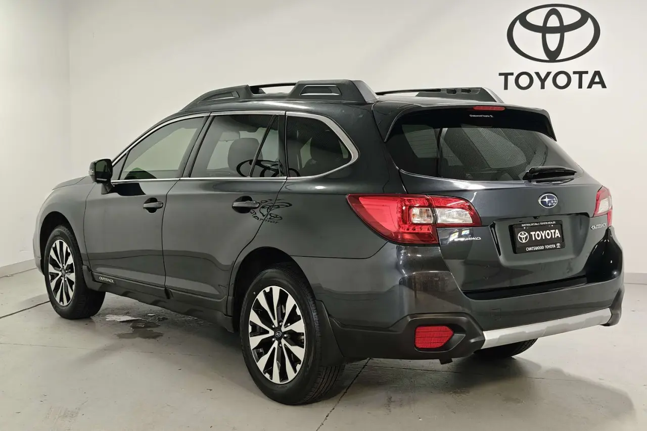 2017 Subaru Outback Gallery Image 6