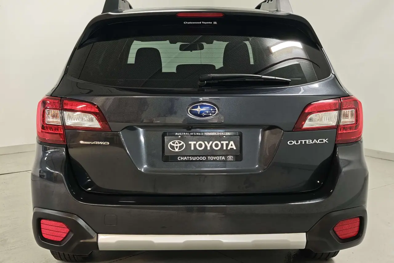 2017 Subaru Outback Gallery Image 8