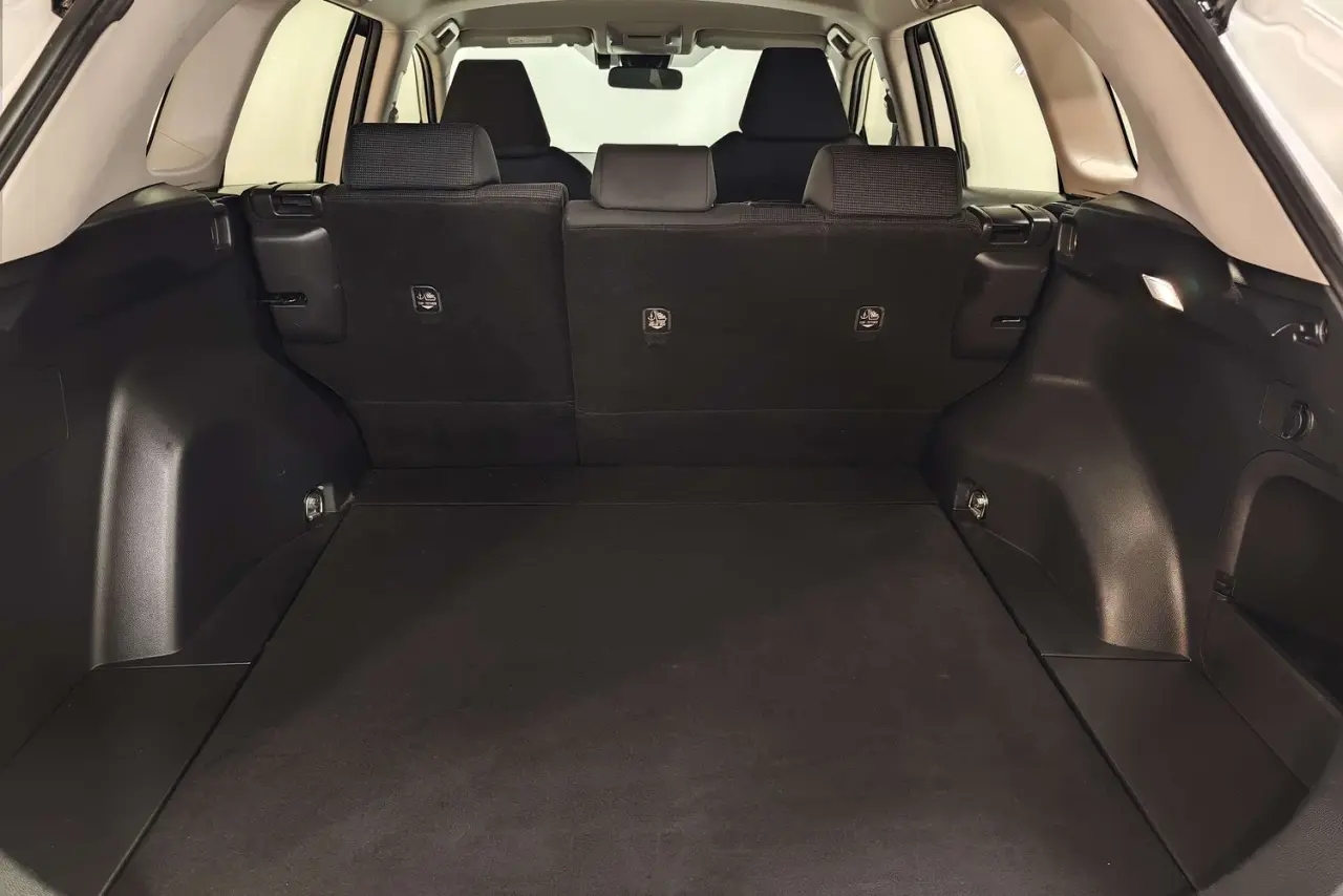 2022 Toyota RAV4 Gallery Image 12