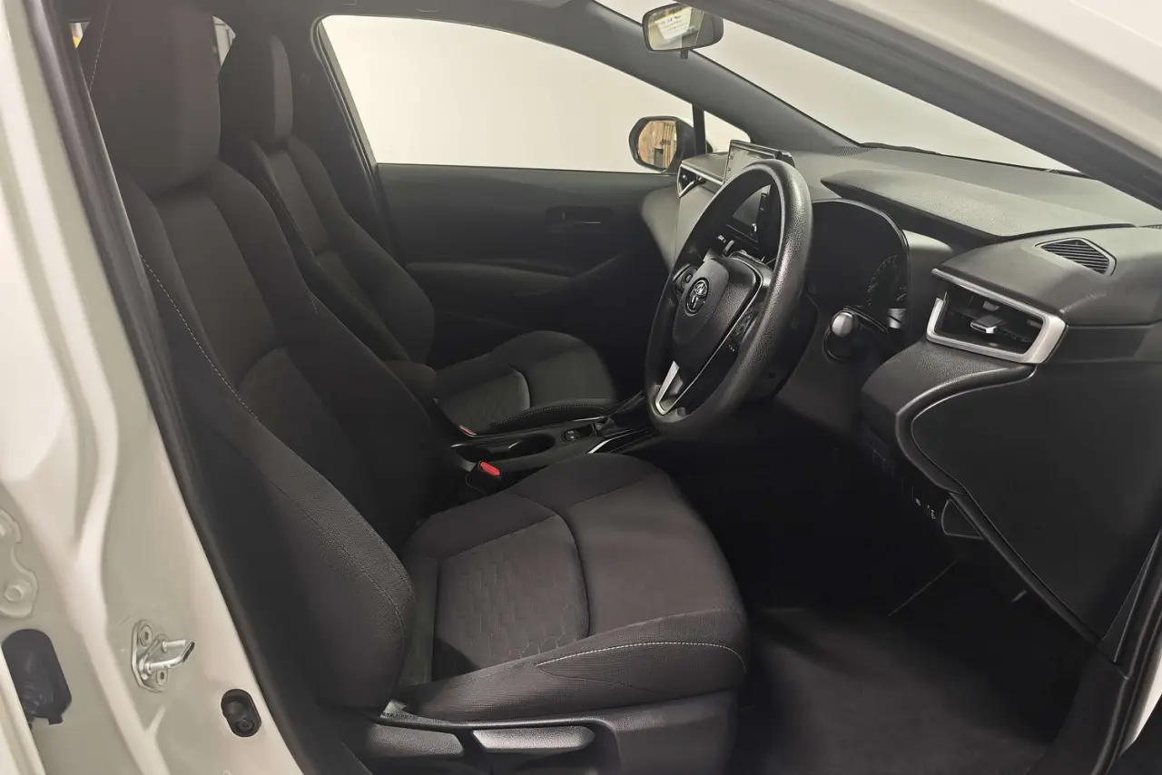 2019 Toyota Corolla Gallery Image 10