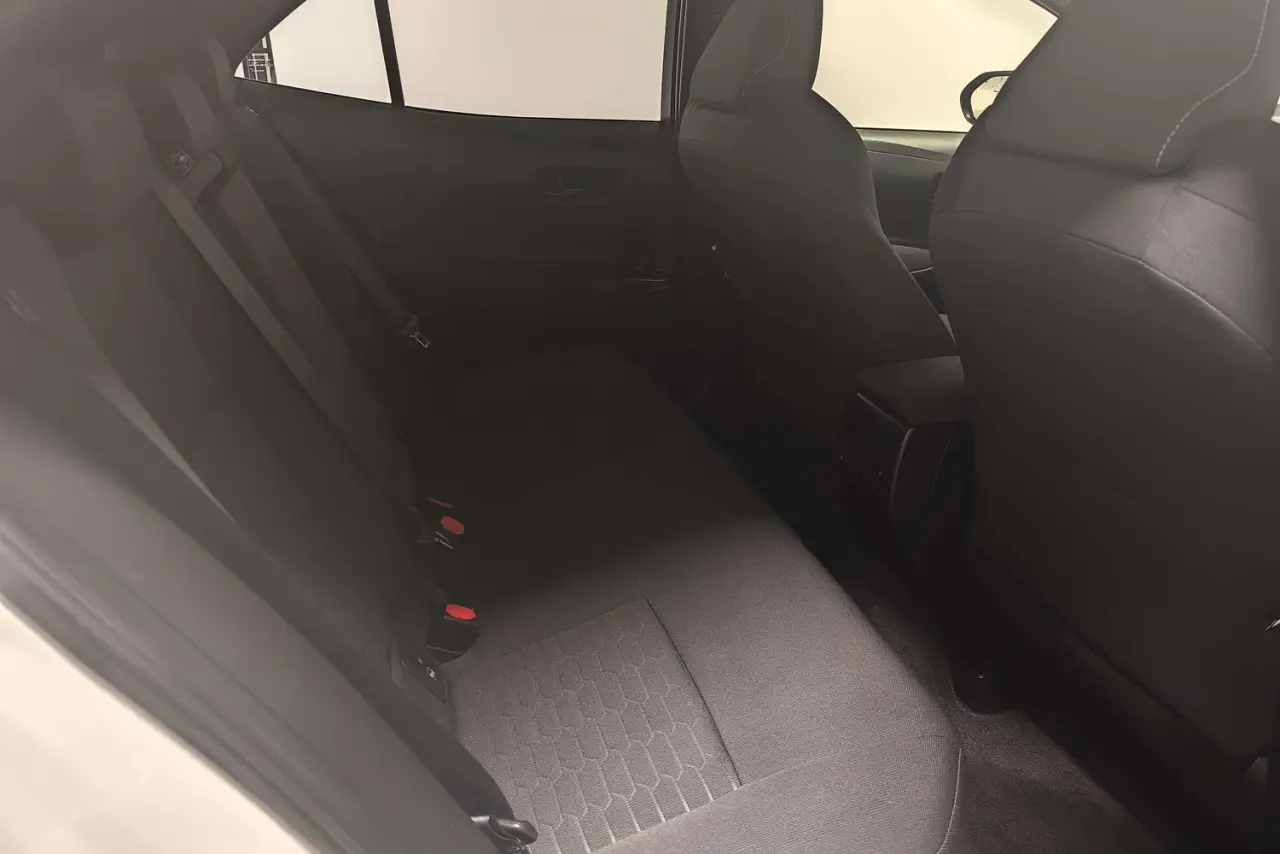 2019 Toyota Corolla Gallery Image 11