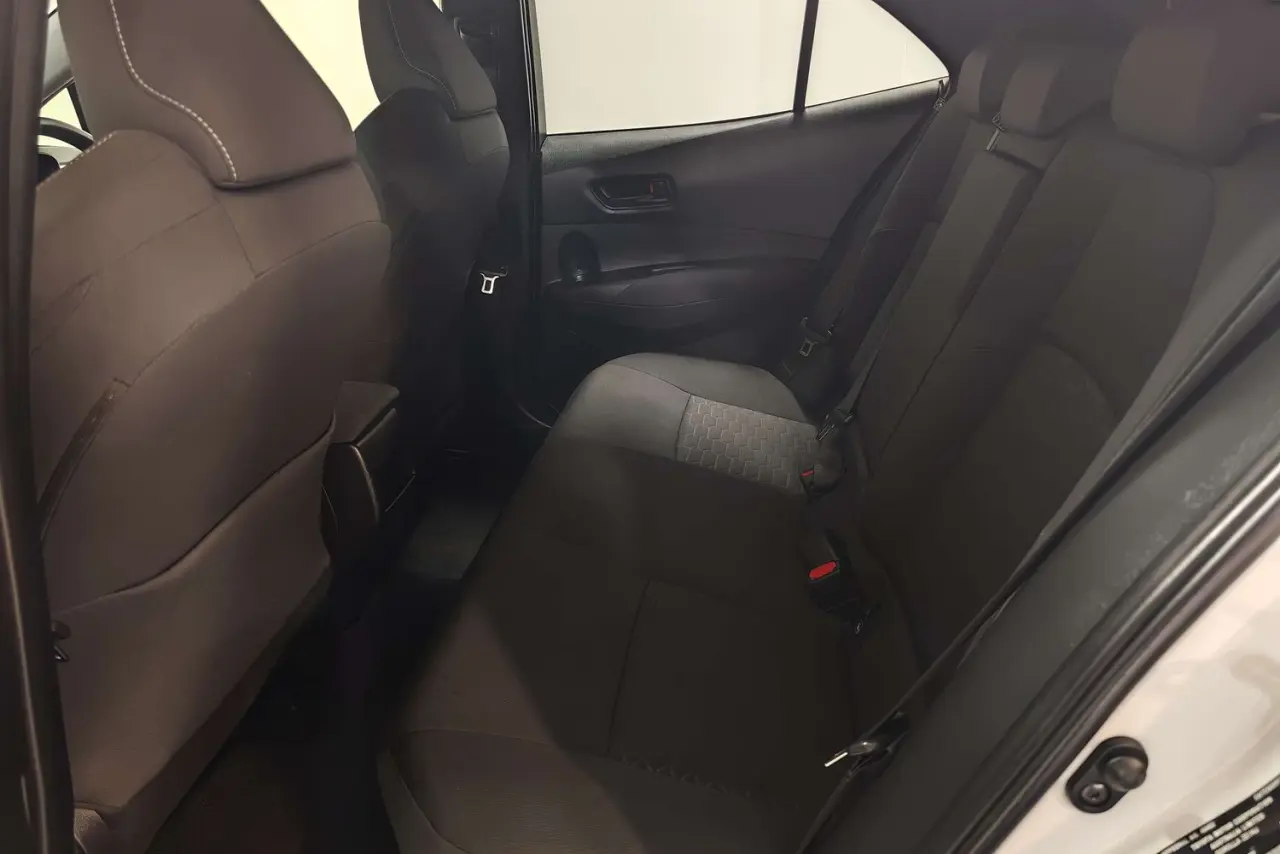 2019 Toyota Corolla Gallery Image 13