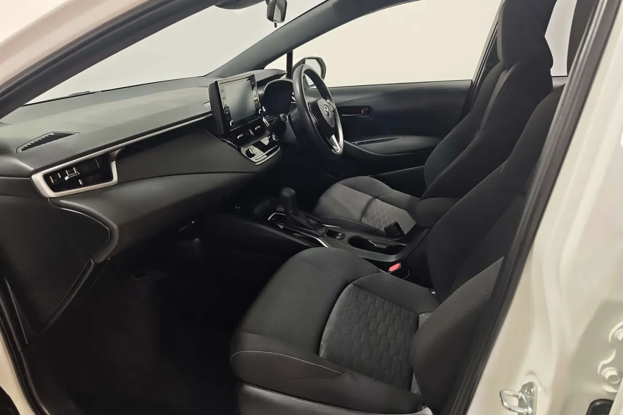 2019 Toyota Corolla Gallery Image 14