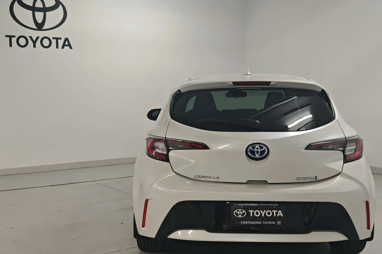 2019 Toyota Corolla Gallery Image 7