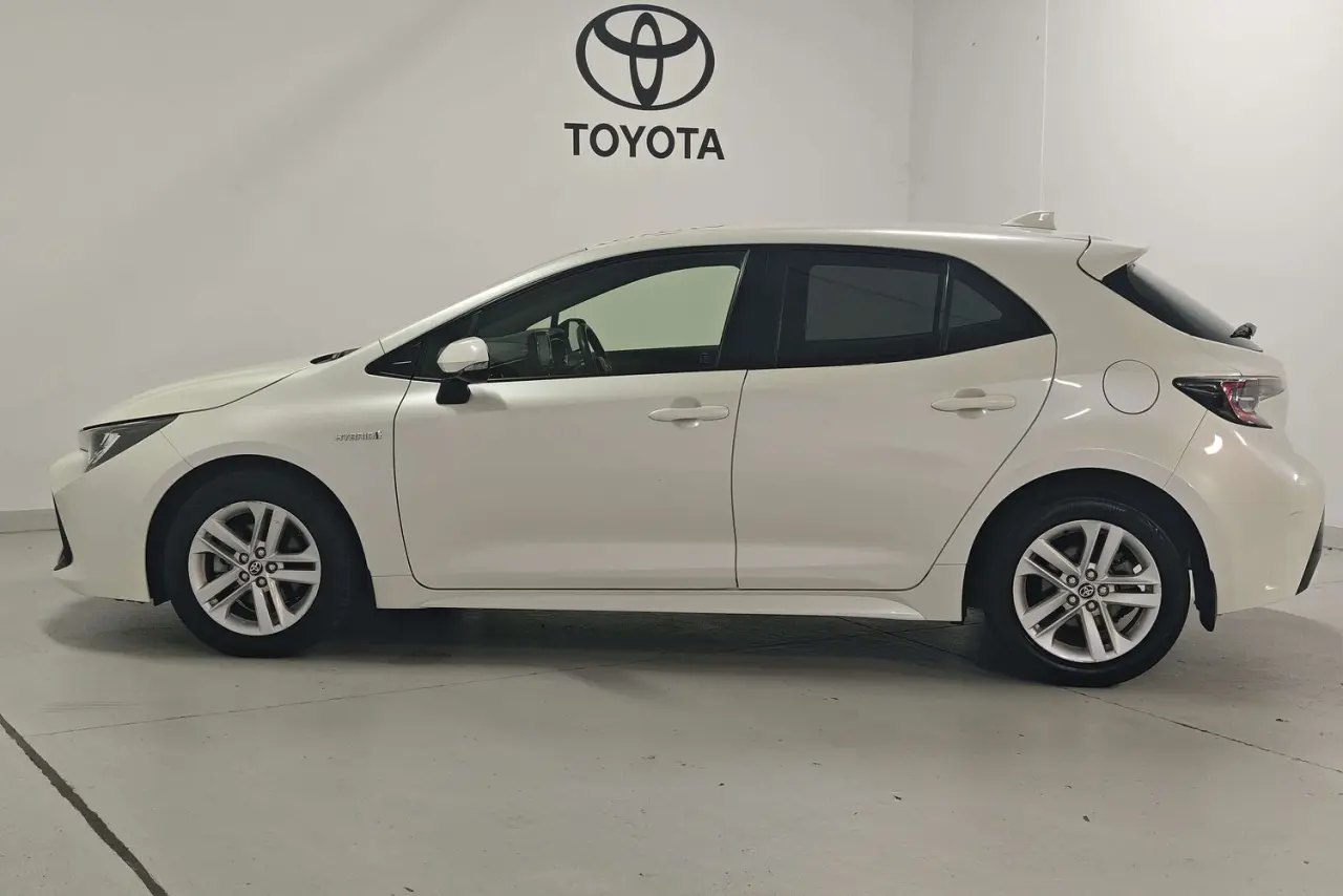 2019 Toyota Corolla Gallery Image 9