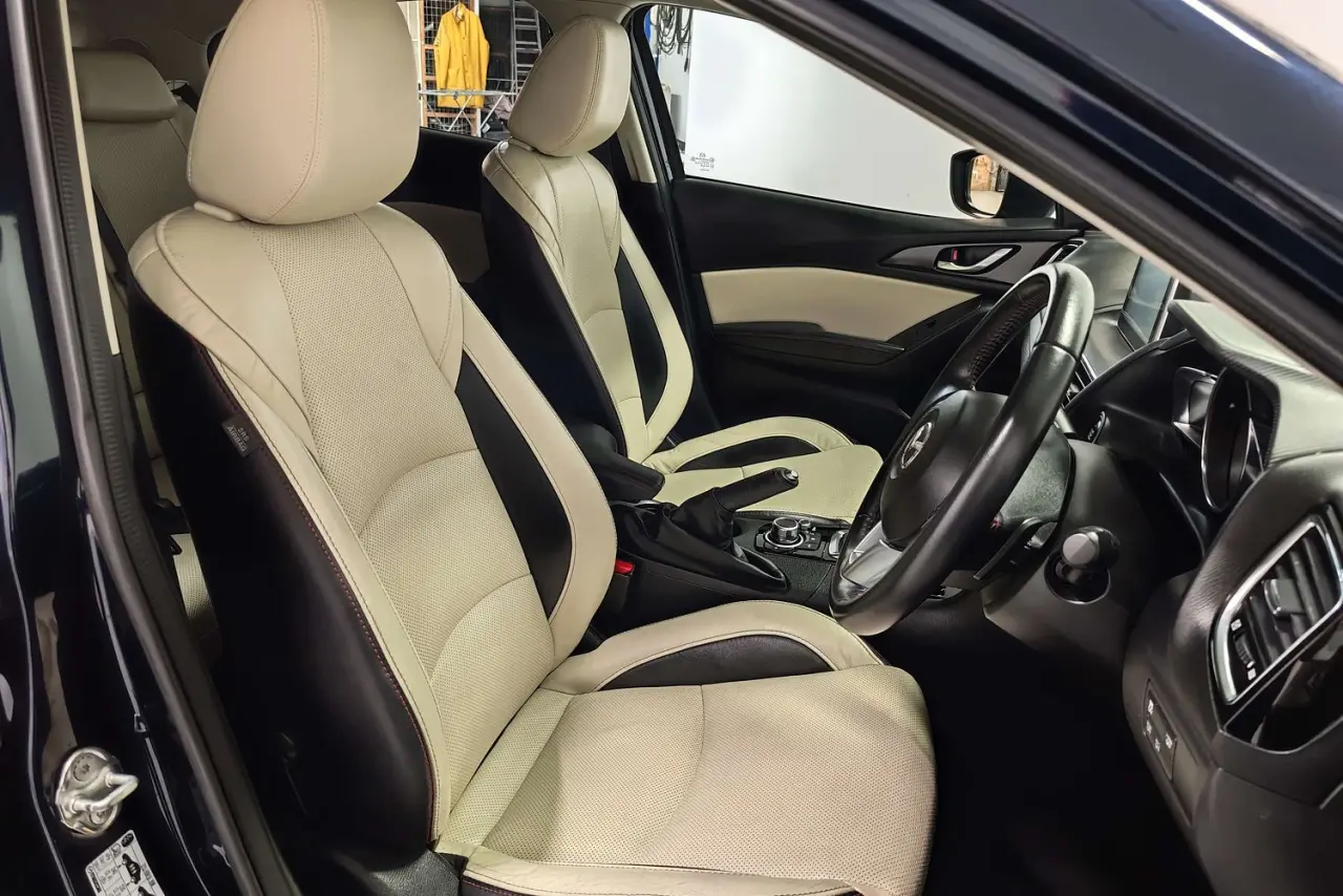 2014 Mazda 3 Gallery Image 10