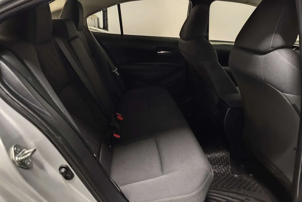 2022 Toyota Corolla Gallery Image 11