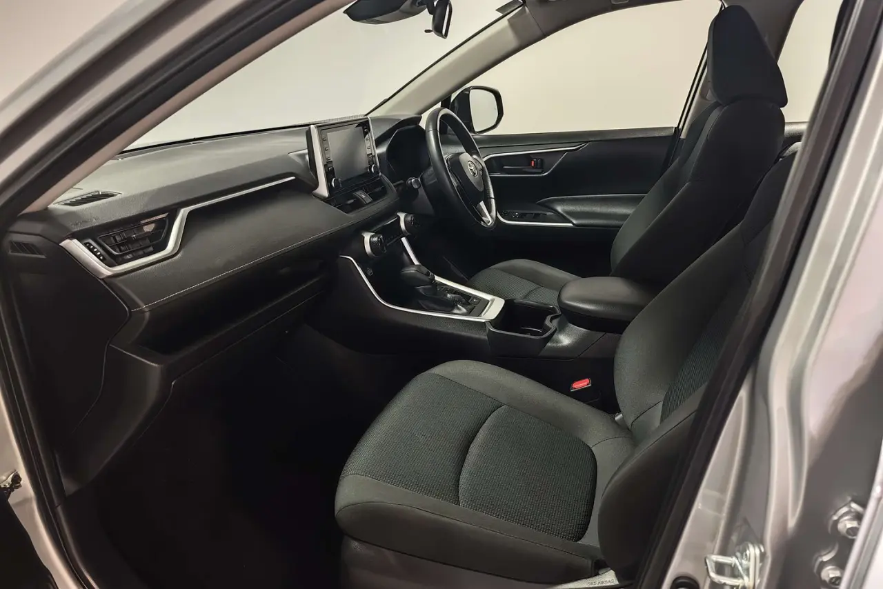 2022 Toyota RAV4 Gallery Image 14