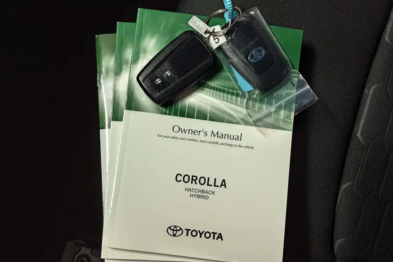 2021 Toyota Corolla Gallery Image 21