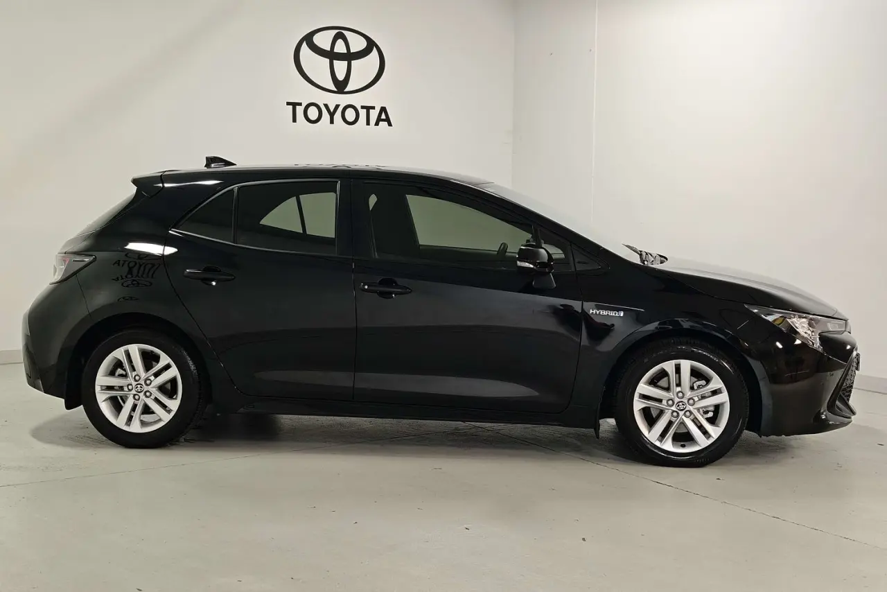 2021 Toyota Corolla Gallery Image 4