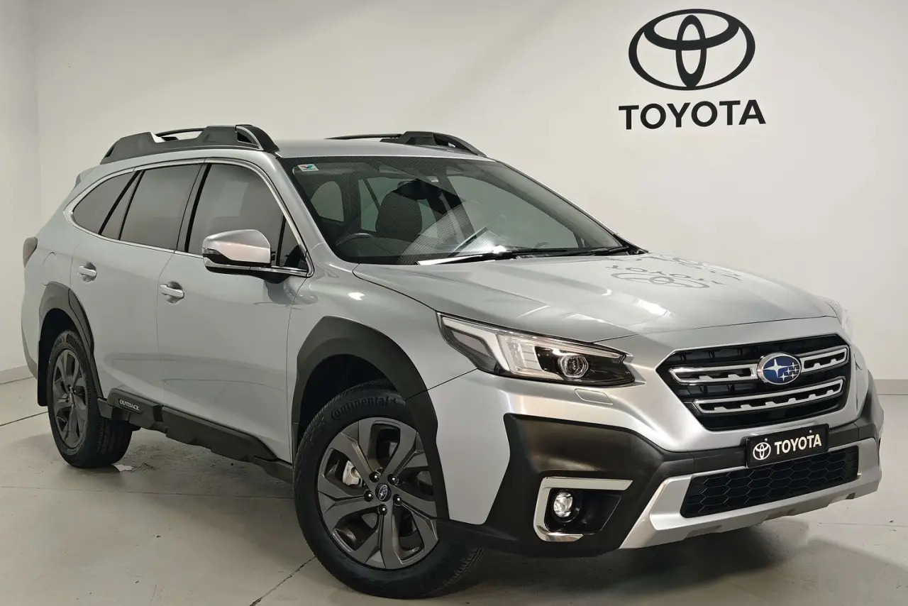 2022 Subaru Outback Gallery Image 1