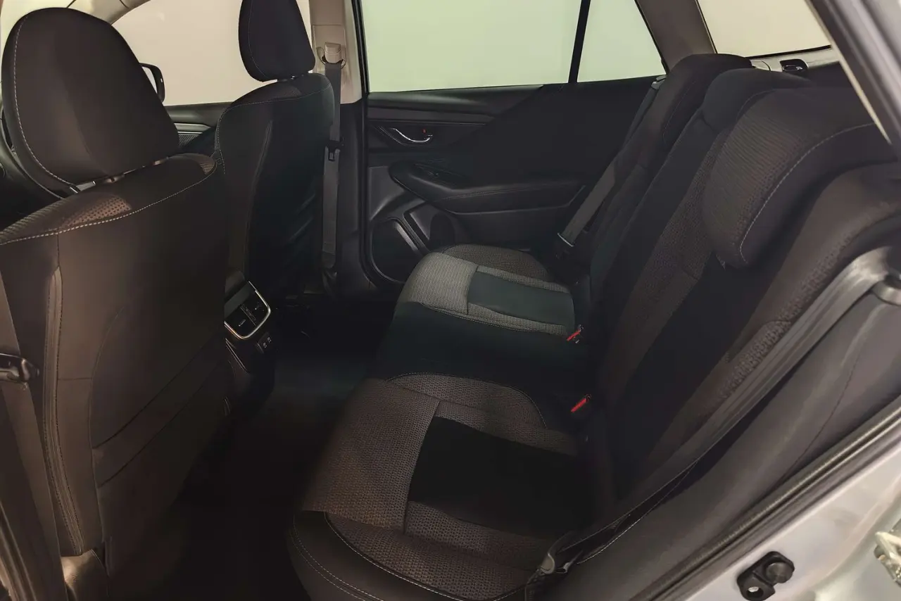 2022 Subaru Outback Gallery Image 13