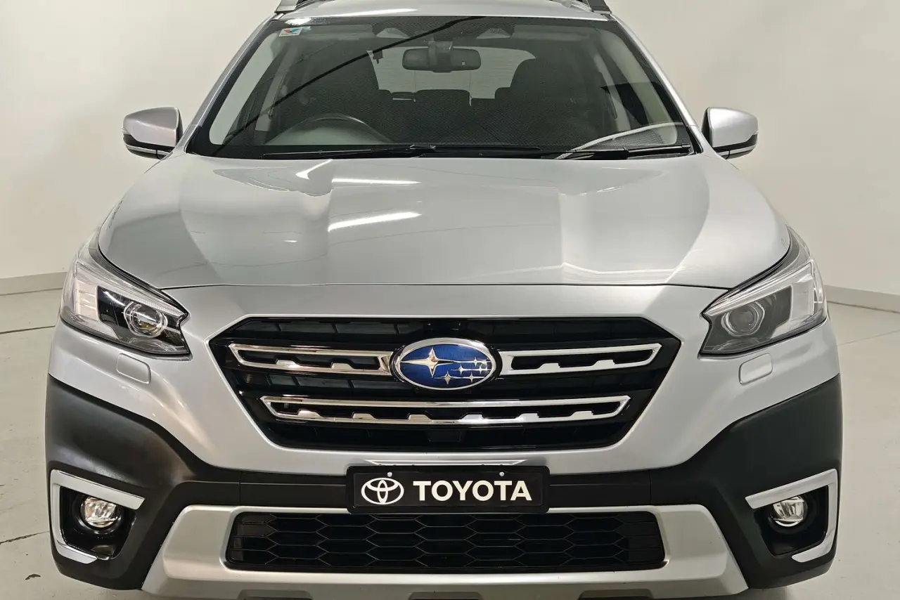 2022 Subaru Outback Gallery Image 3