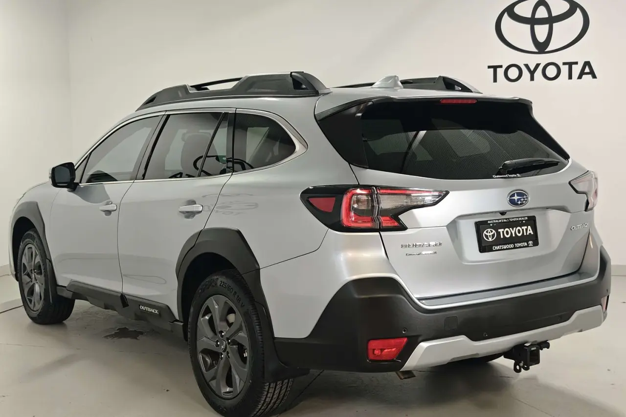 2022 Subaru Outback Gallery Image 6