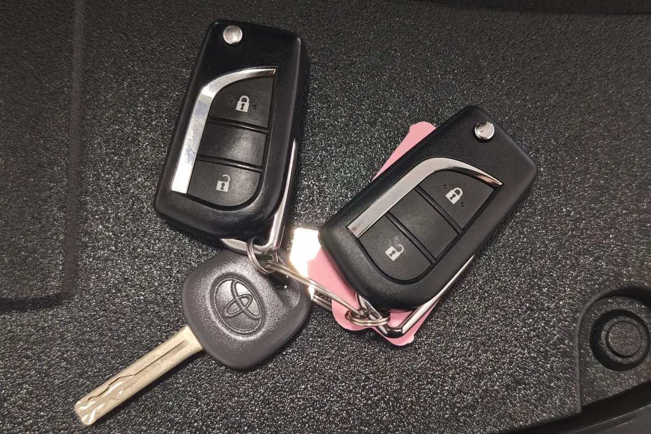 2022 Toyota Hilux Gallery Image 21