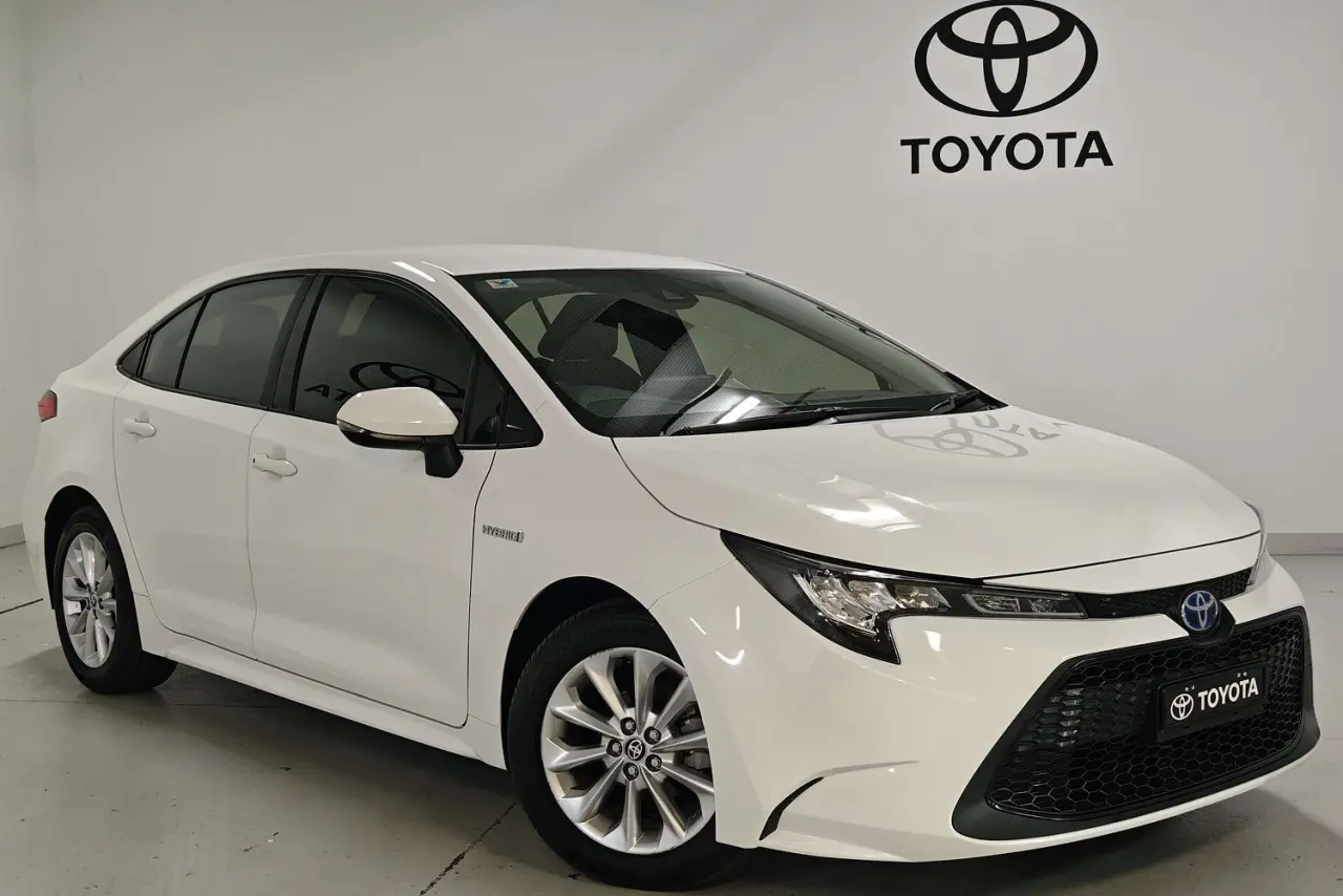 2022 Toyota Corolla Gallery Image 1