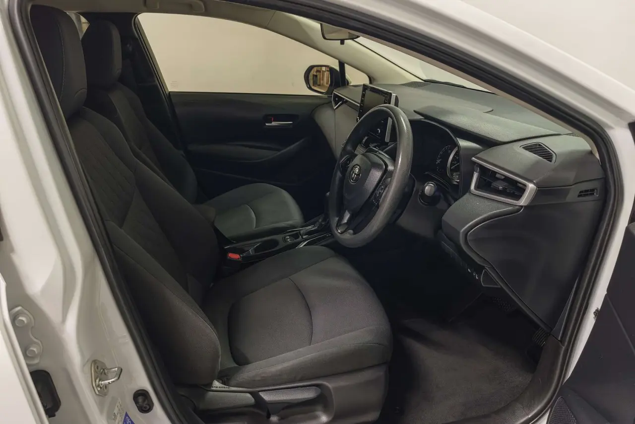 2022 Toyota Corolla Gallery Image 10