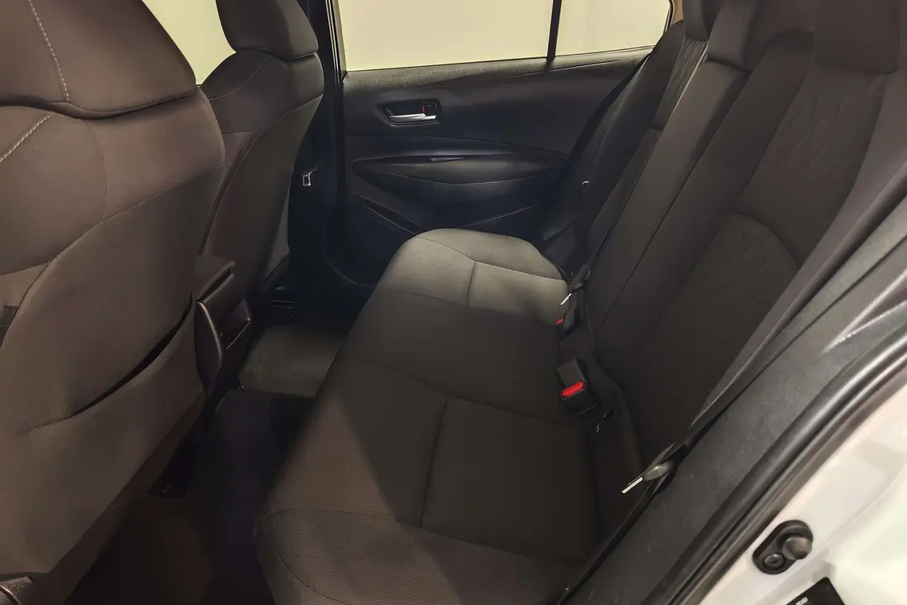 2022 Toyota Corolla Gallery Image 13