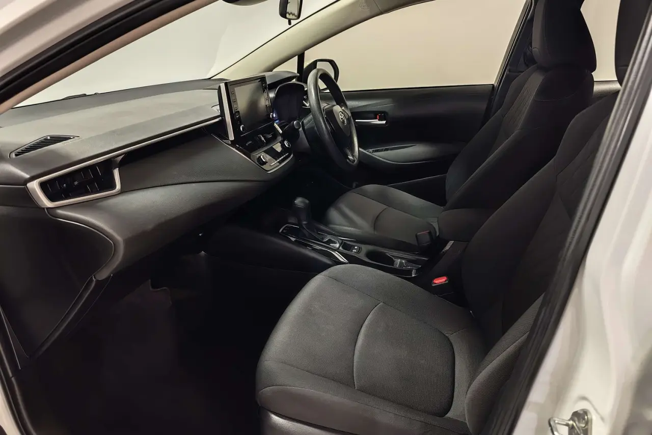 2022 Toyota Corolla Gallery Image 14