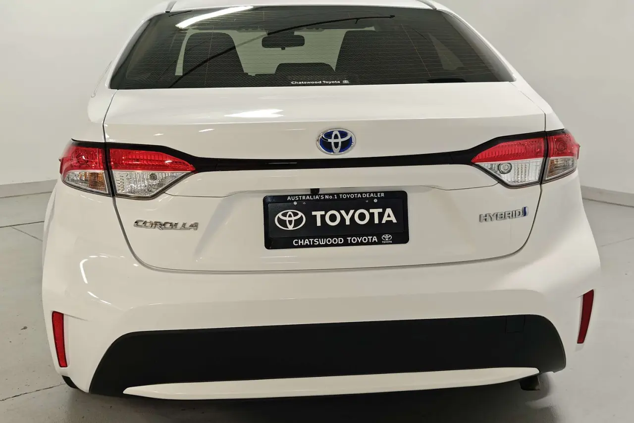 2022 Toyota Corolla Gallery Image 8