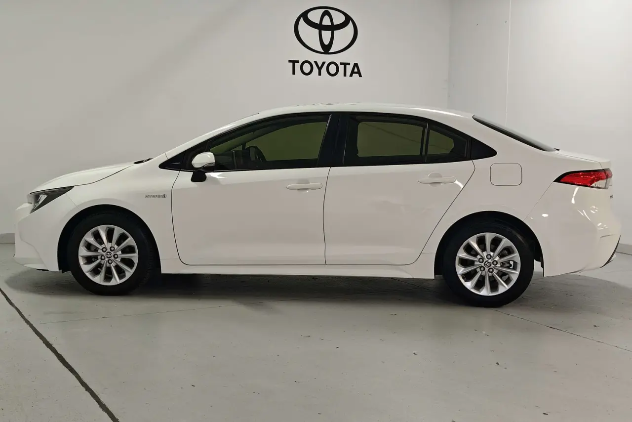 2022 Toyota Corolla Gallery Image 9
