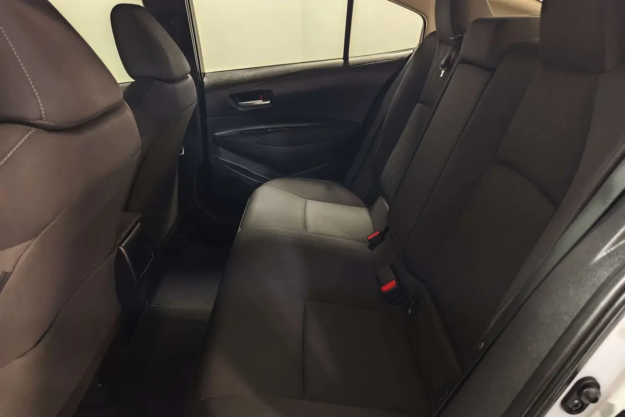2022 Toyota Corolla Gallery Image 13