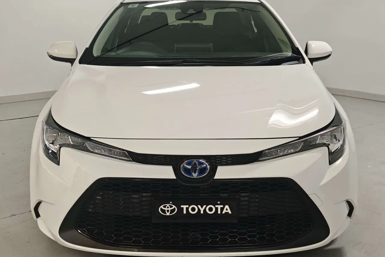 2022 Toyota Corolla Gallery Image 3
