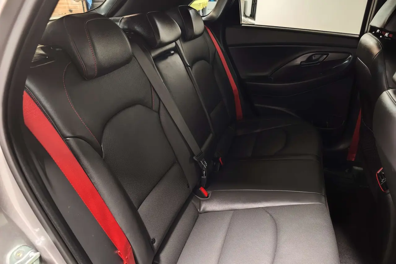 2021 Hyundai i30 Gallery Image 11