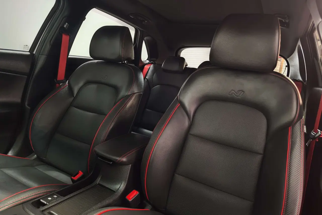 2021 Hyundai i30 Gallery Image 15