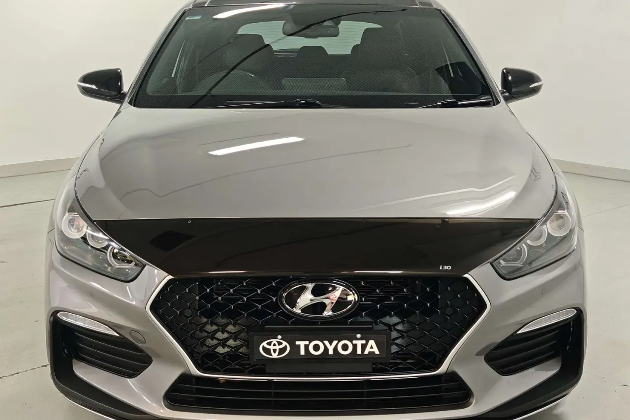 2021 Hyundai i30 Gallery Image 3