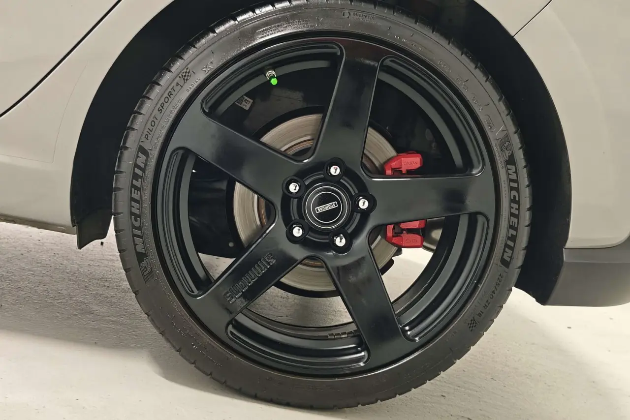 2021 Hyundai i30 Gallery Image 5