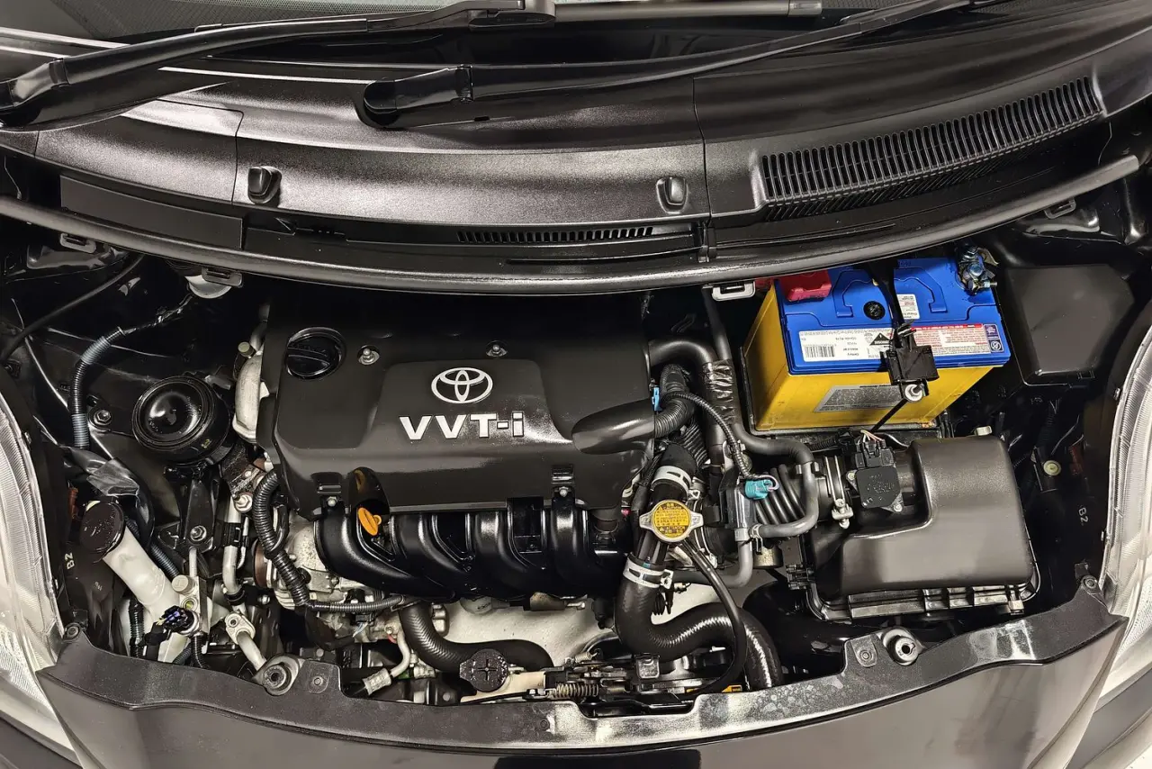 2009 Toyota Yaris Gallery Image 21