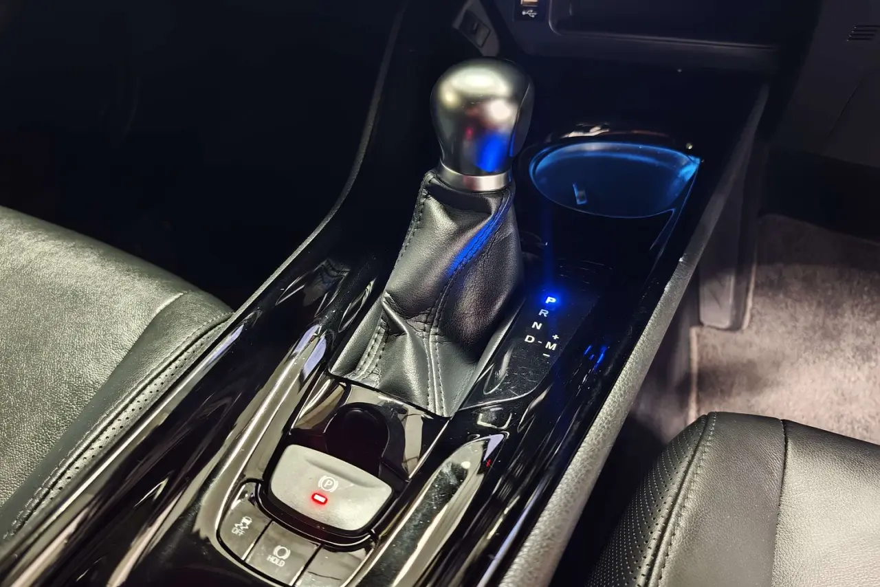 2023 Toyota C-HR Gallery Image 19