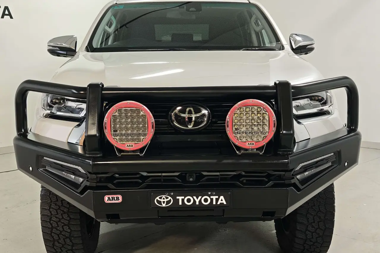 2023 Toyota Hilux Gallery Image 3