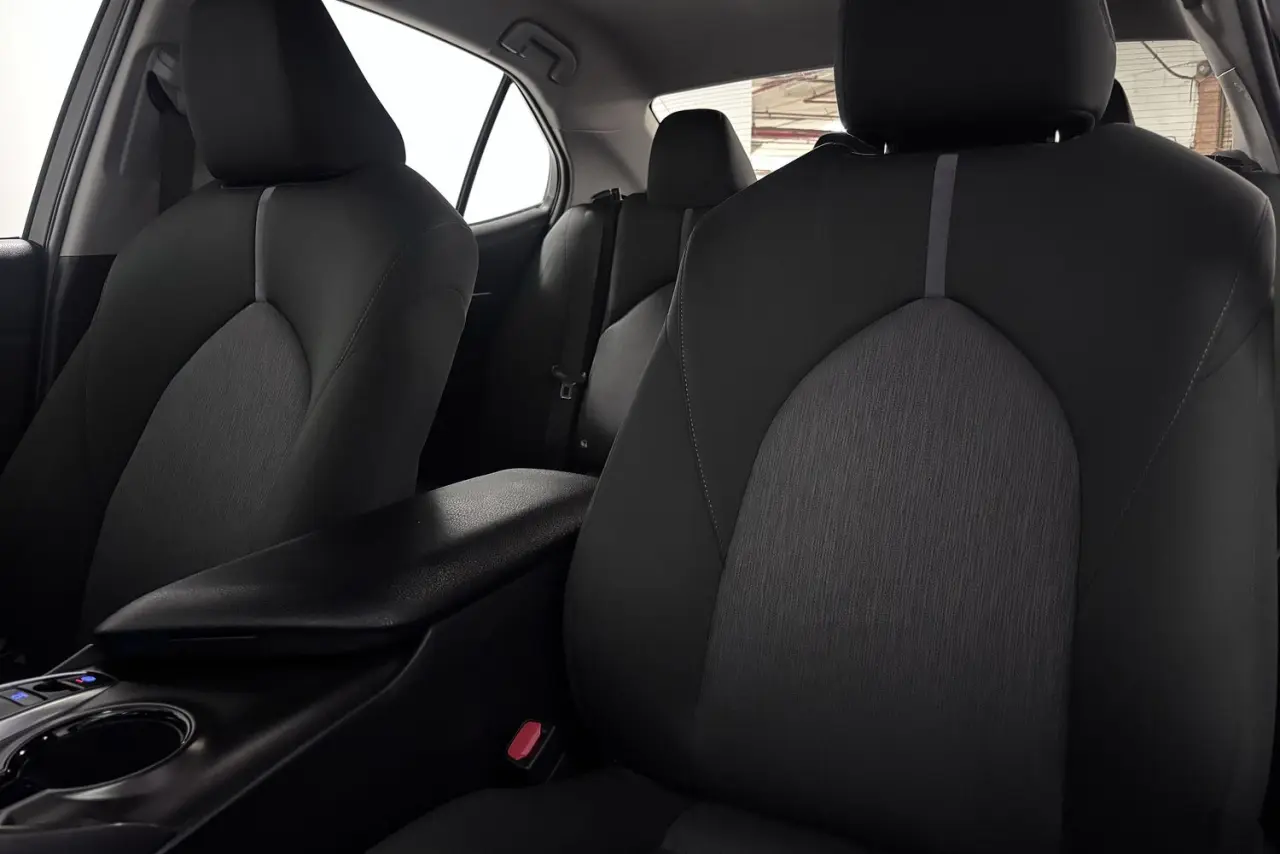 2021 Toyota Camry Gallery Image 15