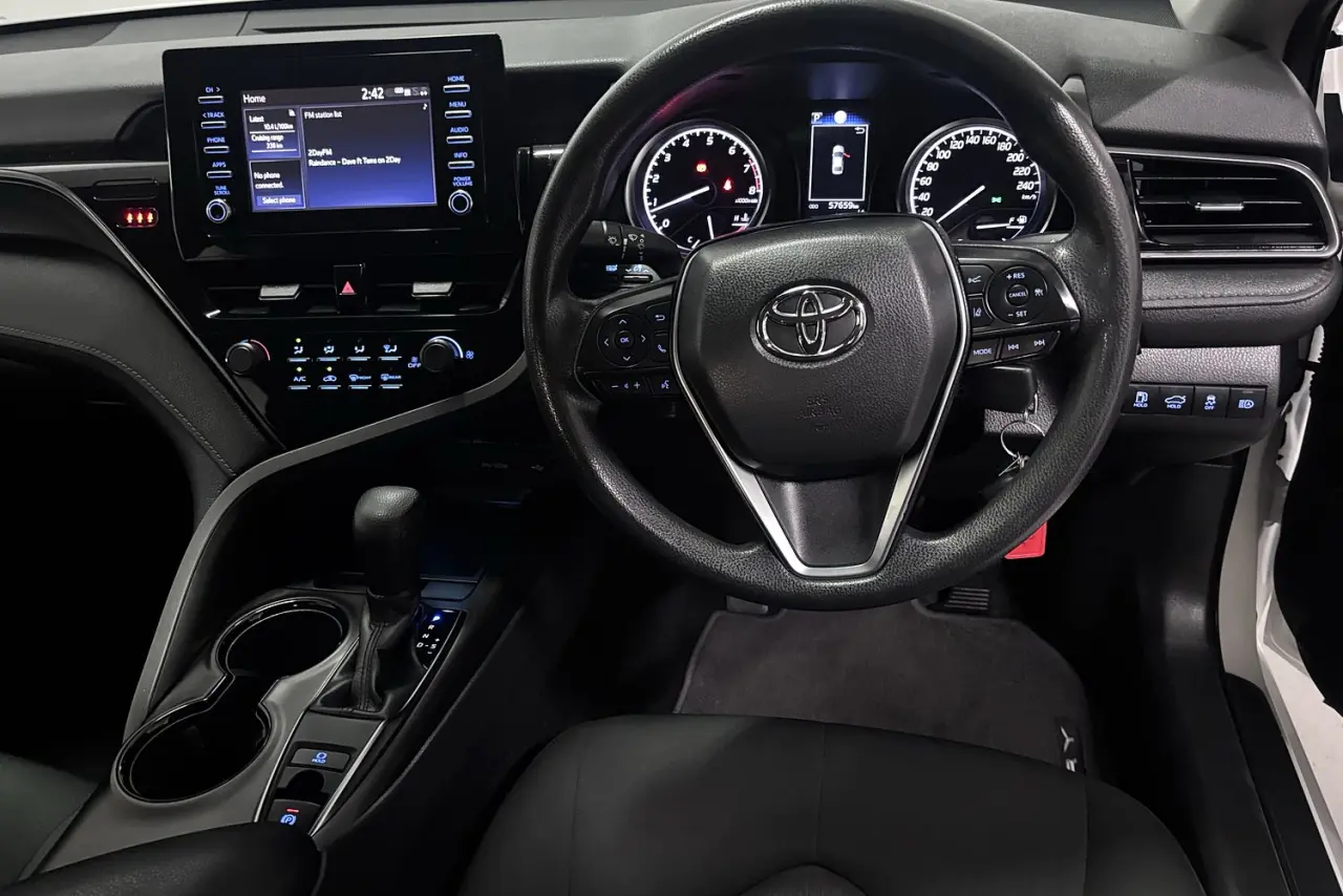 2021 Toyota Camry Gallery Image 16