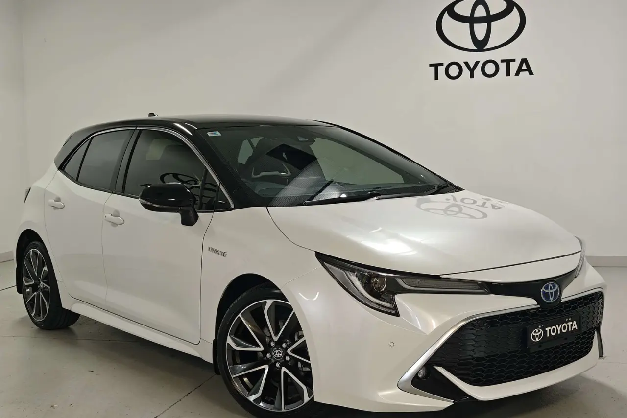 2020 Toyota Corolla Gallery Image 1