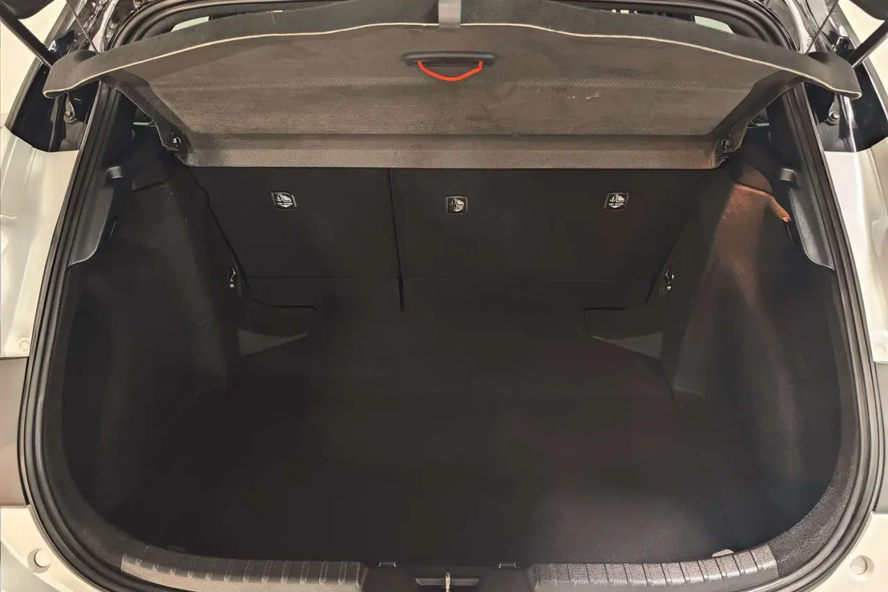 2020 Toyota Corolla Gallery Image 12