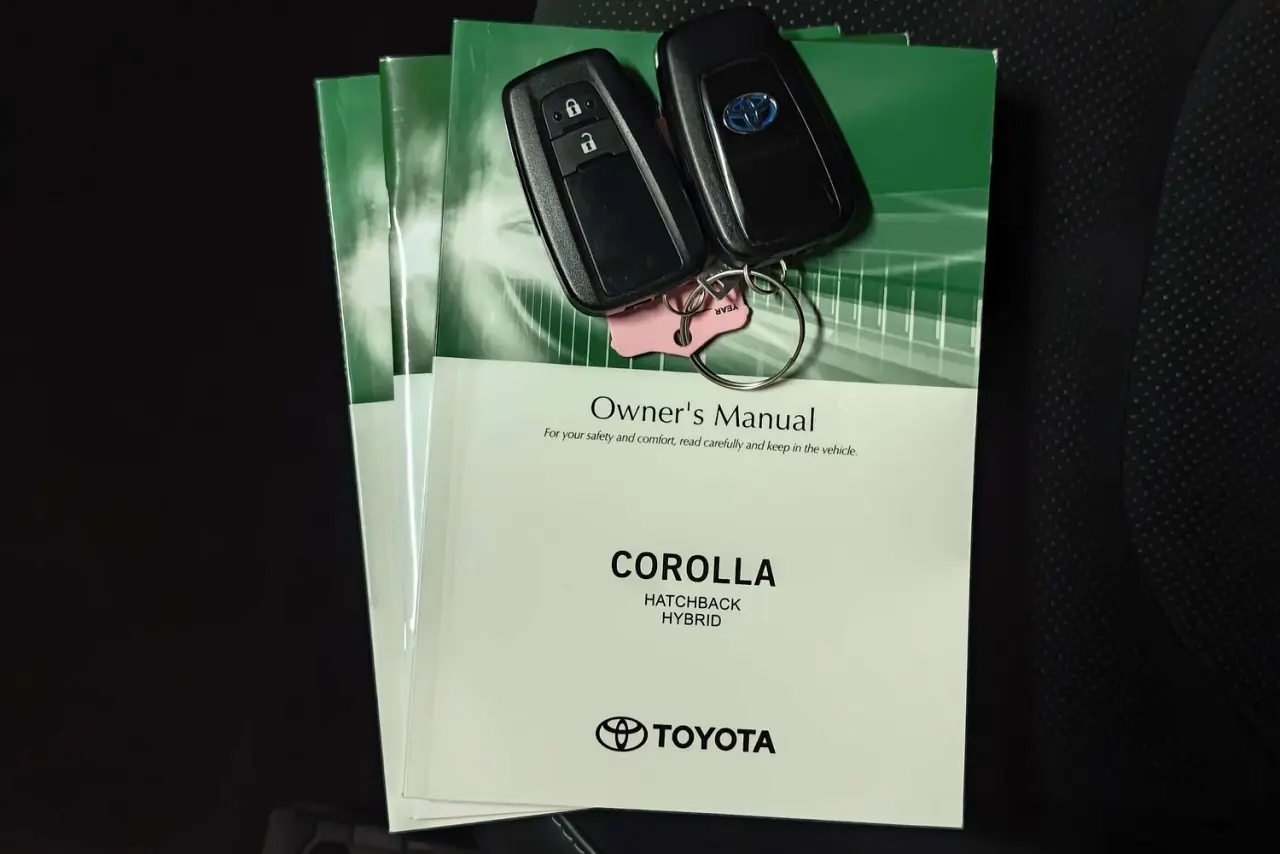 2020 Toyota Corolla Gallery Image 21