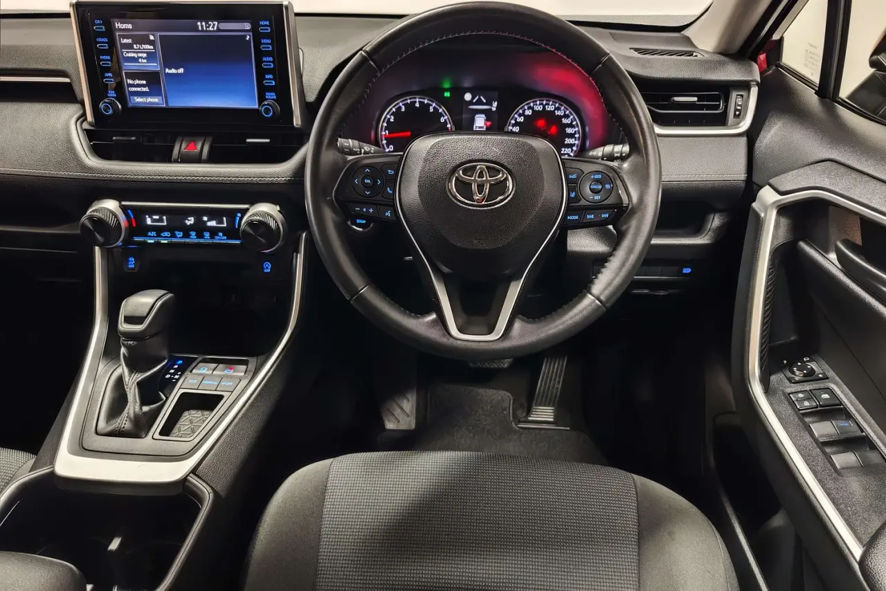 2022 Toyota RAV4 Gallery Image 16