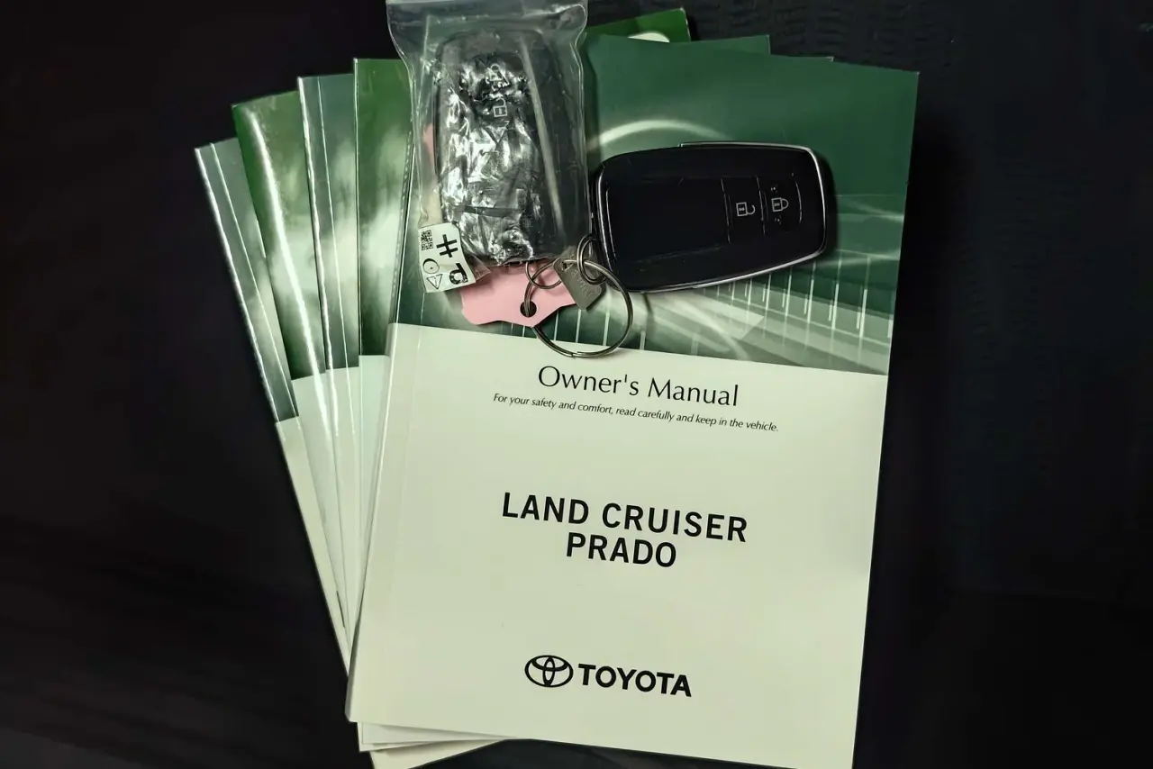 2023 Toyota Landcruiser Prado Gallery Image 22