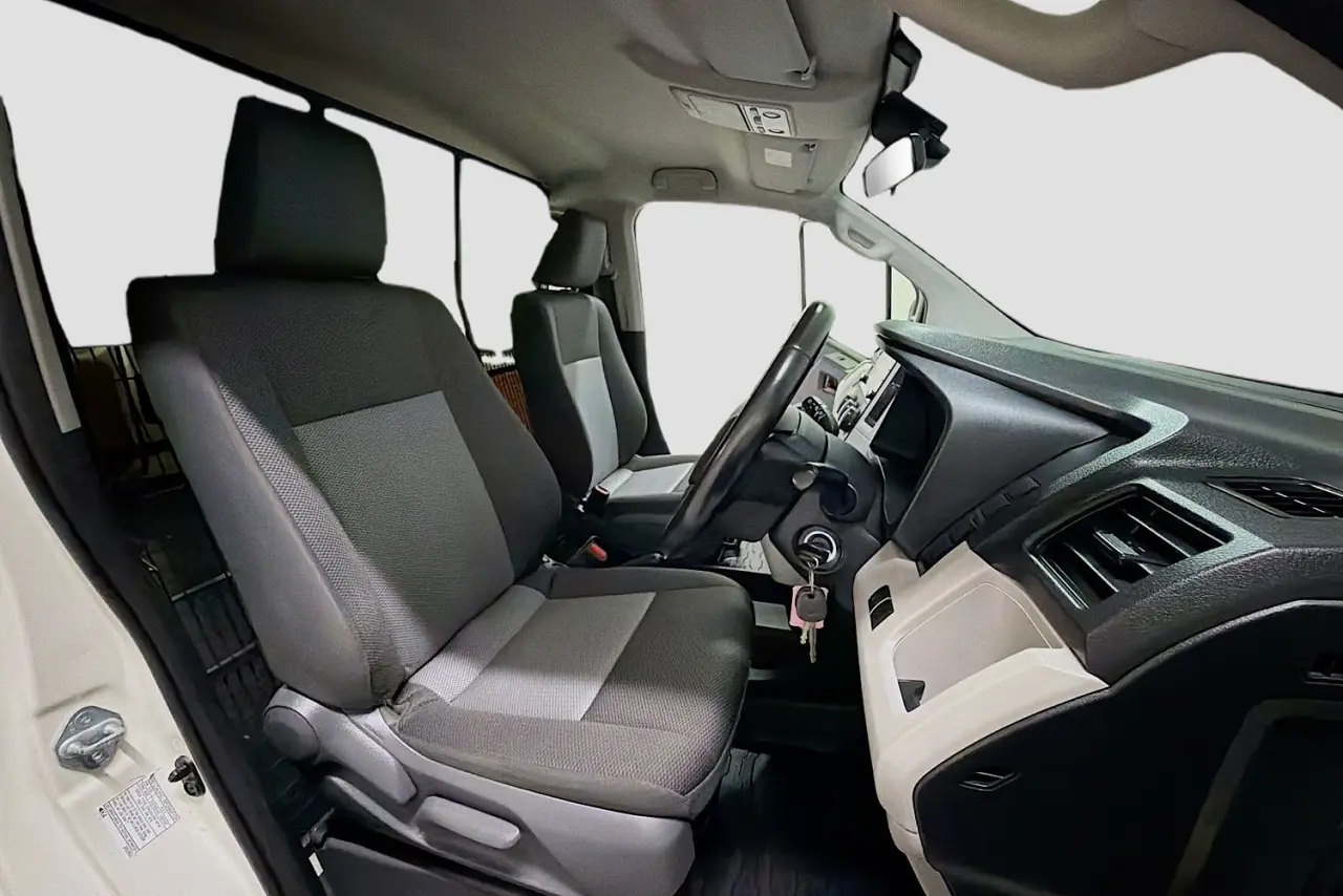 2020 Toyota Hiace Gallery Image 12